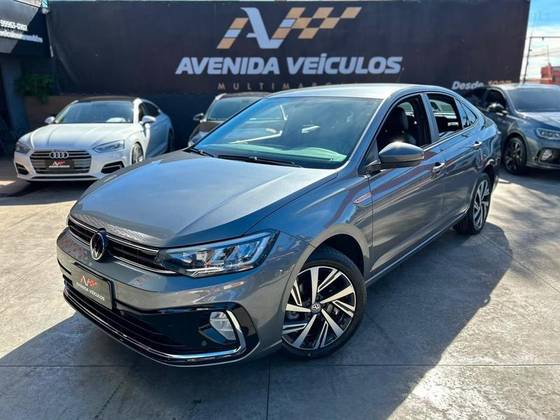 VOLKSWAGEN VIRTUS 1.0 200 TSI HIGHLINE AUTOMÁTICO